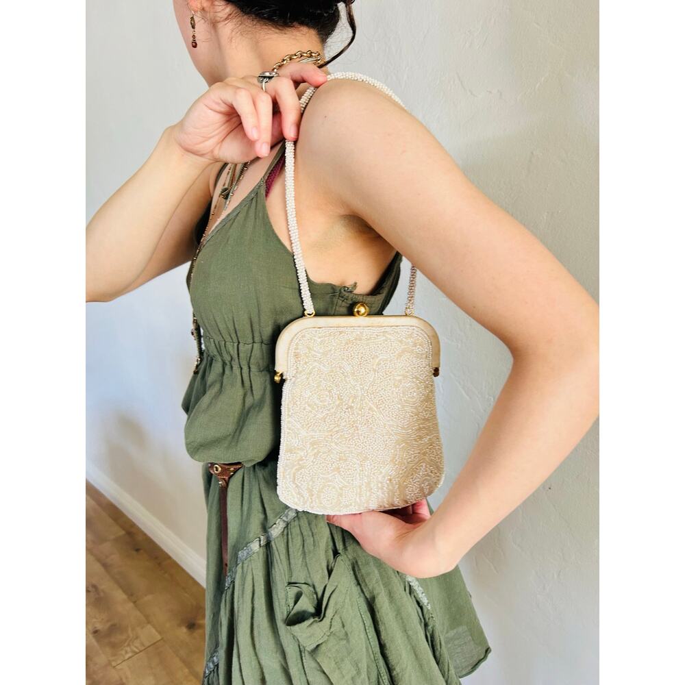 Vintage Jeanne Lottie 1950s beaded purse